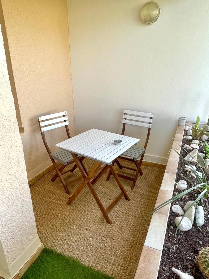 Appart Cosy 4 Personnes, A 400M De La Plage Bormes-les-Mimosas Exteriör bild